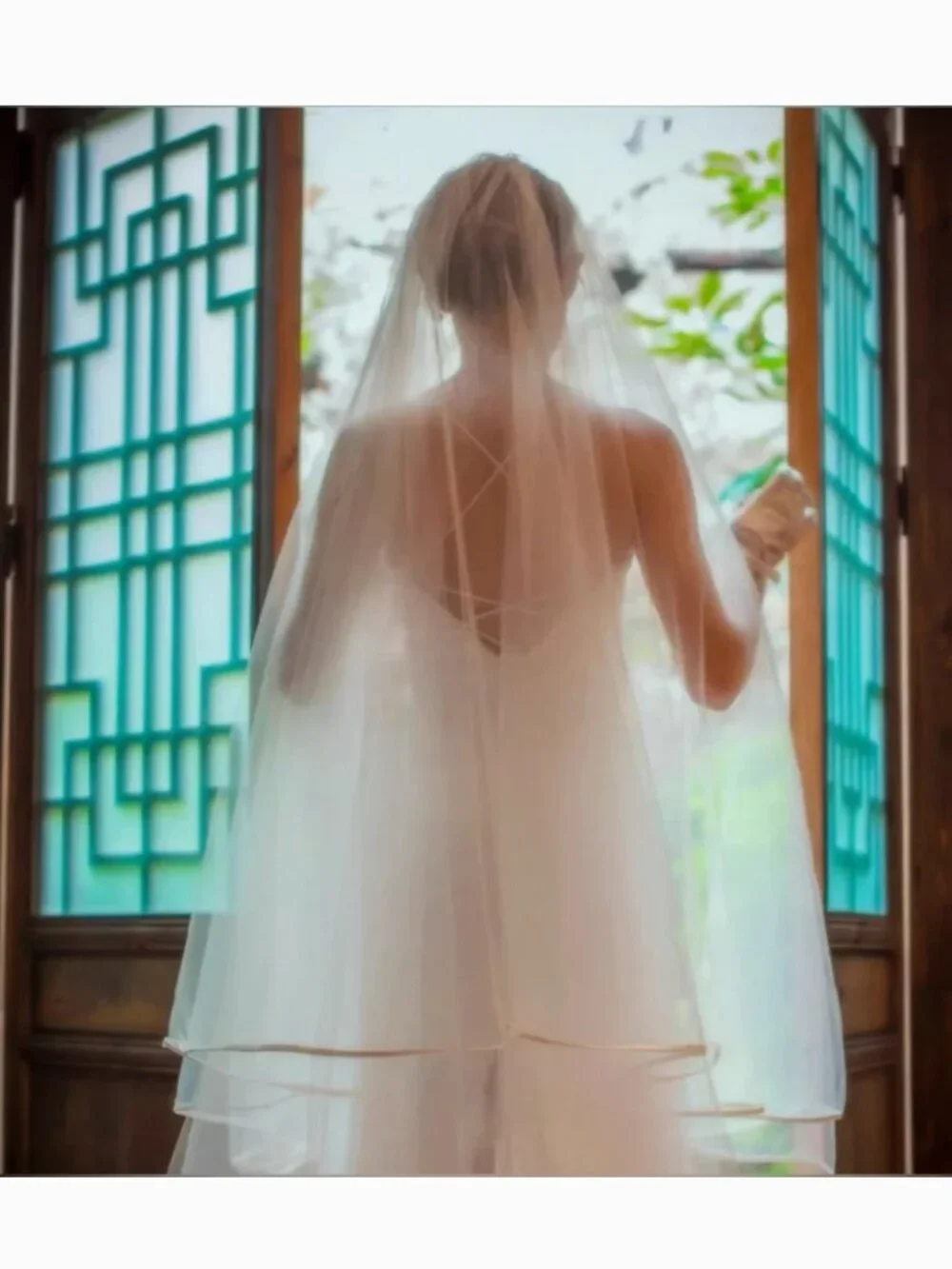 Satin Trim Cathedral Long Wedding Veil